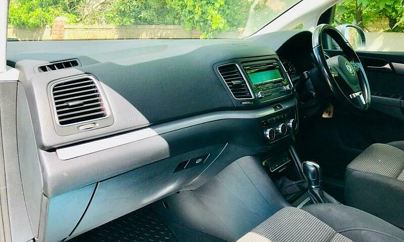 Volkswagen Sharan 2....