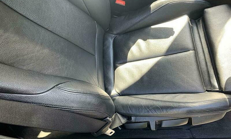 2013 Bmw 3 Series 2....