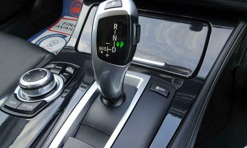 2010 Bmw 5 Series 53...