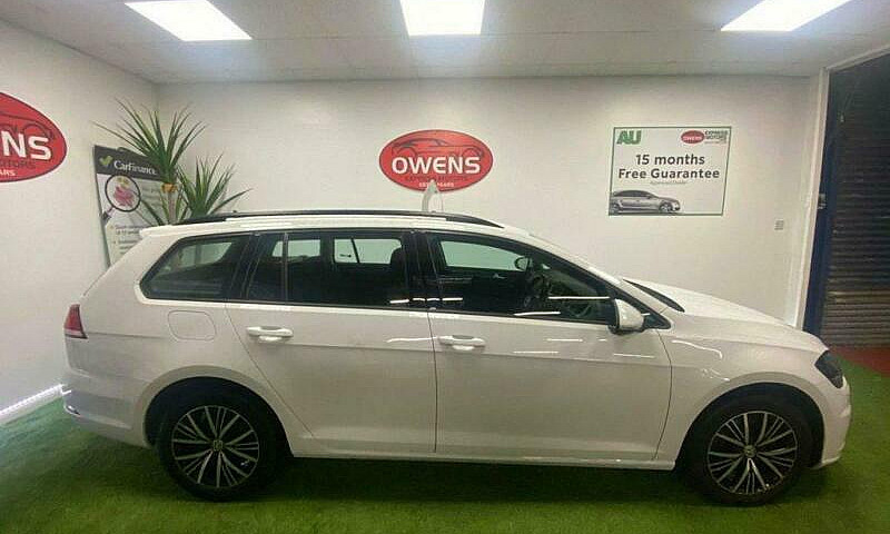 2017 17 Volkswagen G...