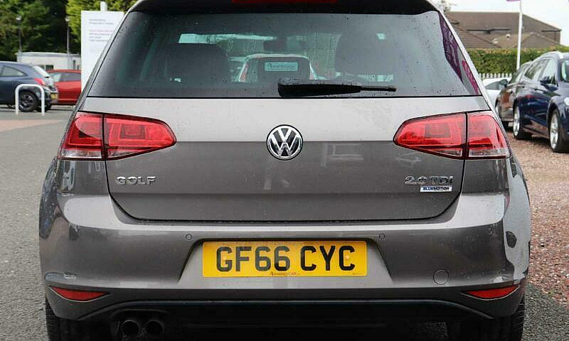 2016 Volkswagen Golf...