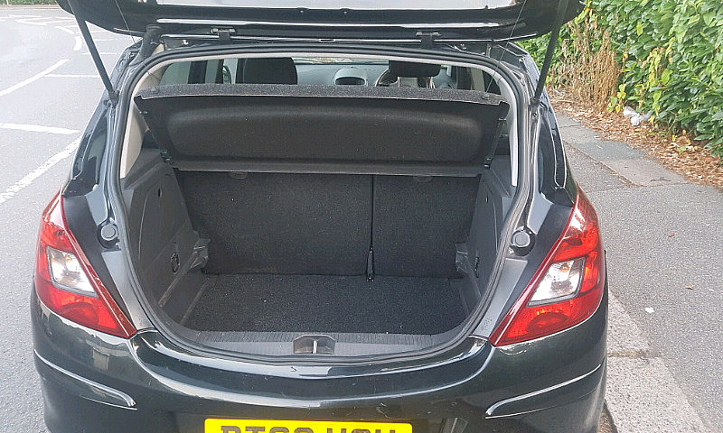 Vauxhall Corsa 1.2L ...