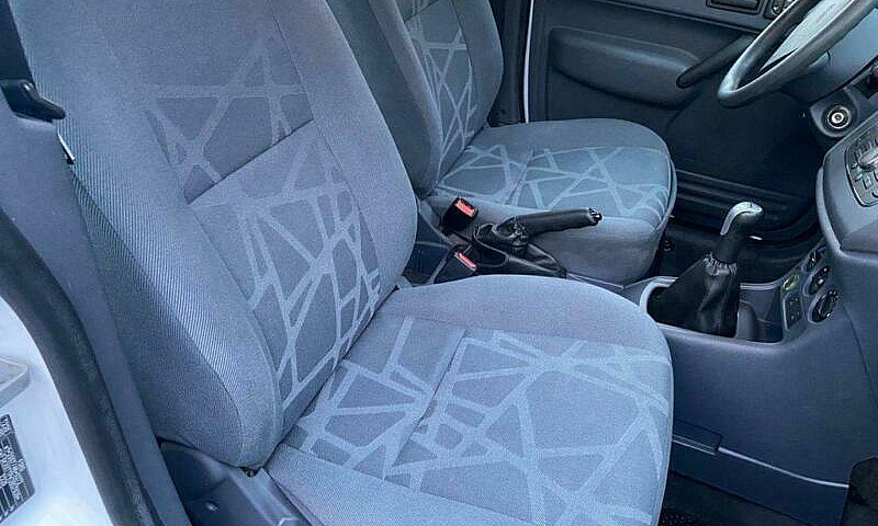 2013 Ford Tourneo Co...