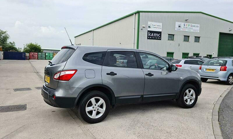 2011 Nissan Qashqai+...