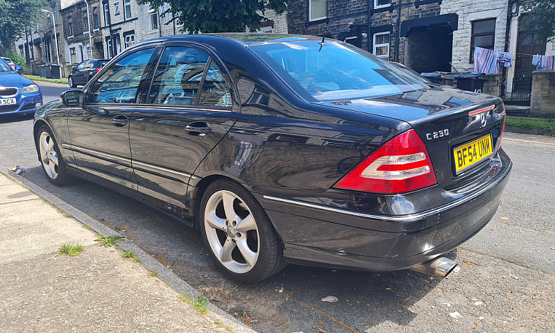 2004 Mercedes C230 A...