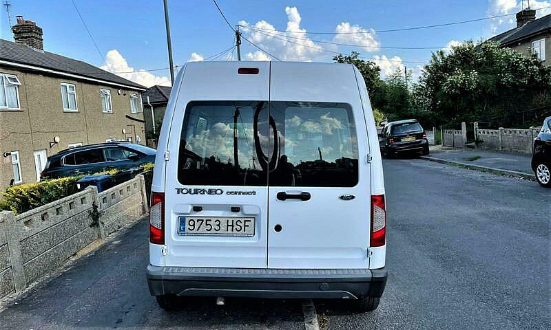 2013 Ford Tourneo Co...
