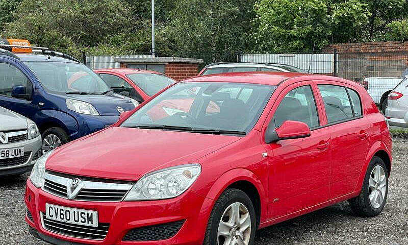 * 60 2011 Vauxhall A...