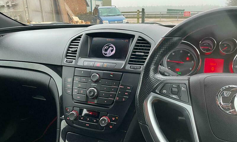 Vauxhall Insignia 2....
