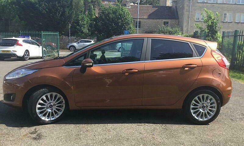 2014 Ford Fiesta 1.0...