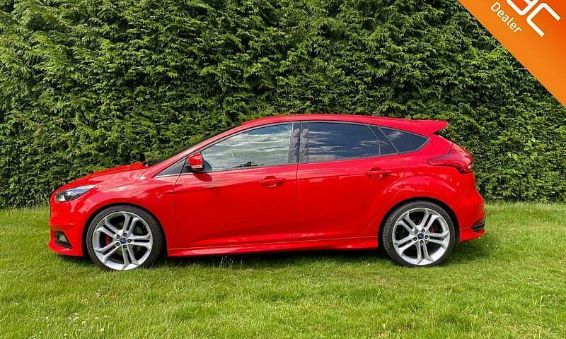 2015 Ford Focus St-3...