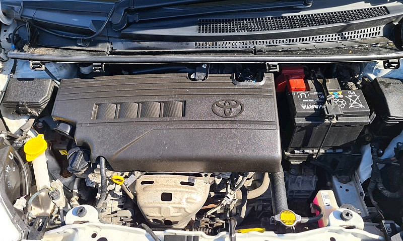 Toyota Yaris Trend...