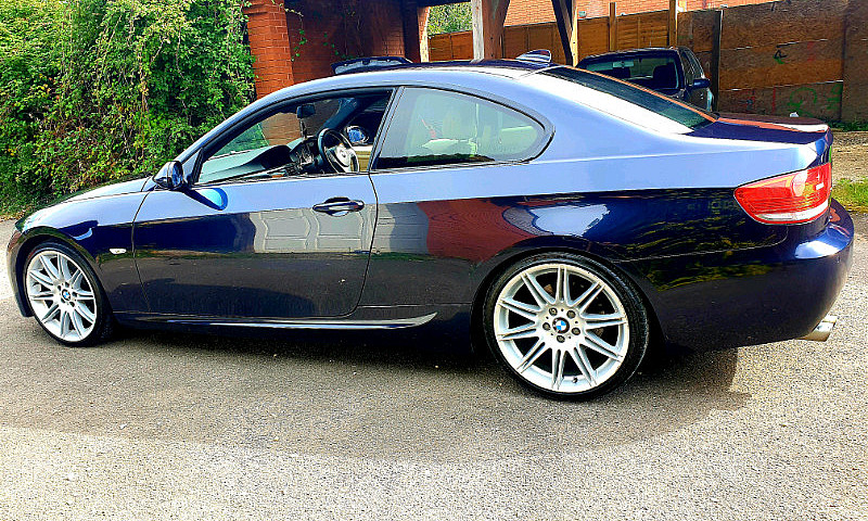 Bmw E92 325I M Sport...