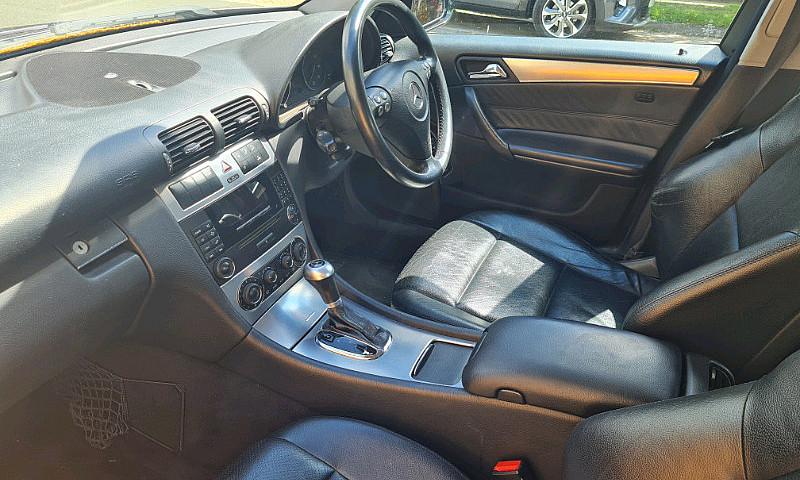 2004 Mercedes C230 A...