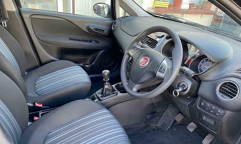 Fiat Punto Evo 1.2 8...