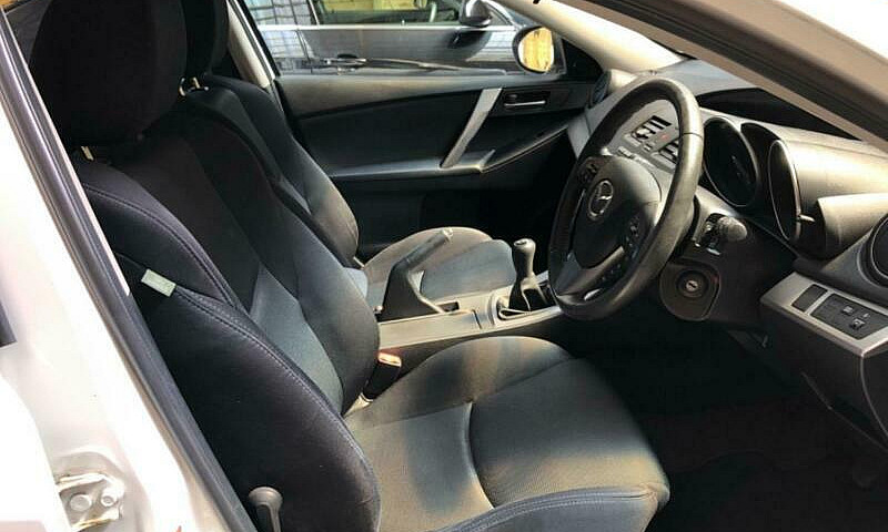 2010 Mazda Mazda3 Ta...