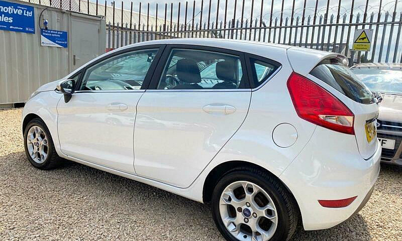2012 Ford Fiesta 1.2...