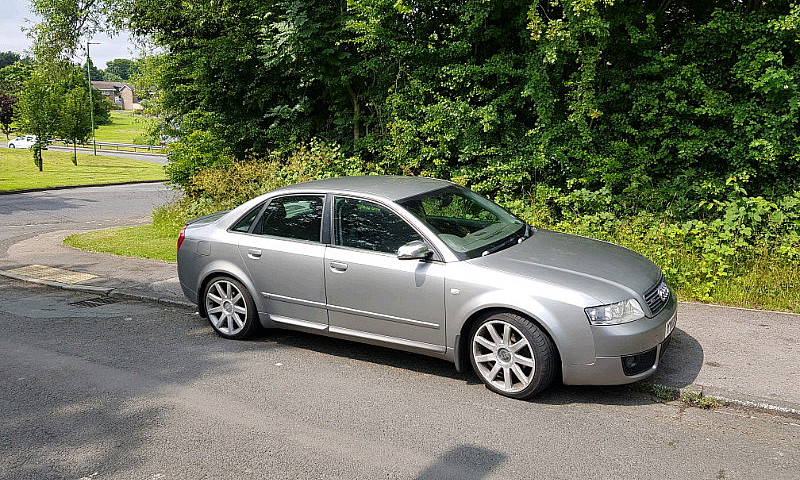 Audi A4 B6 ...