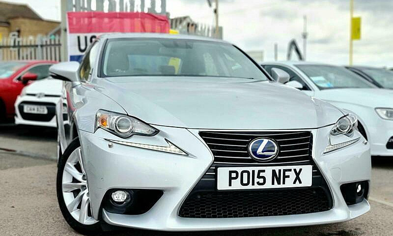 2015 Lexus Is 300H E...