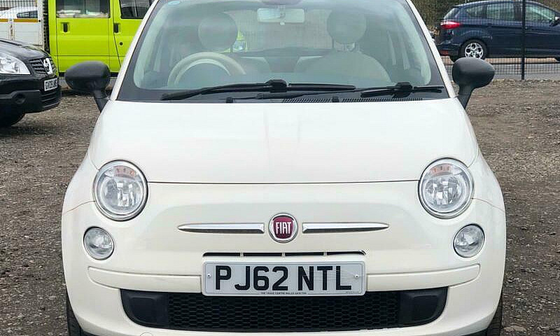 * 62 2013 Fiat 500 1...