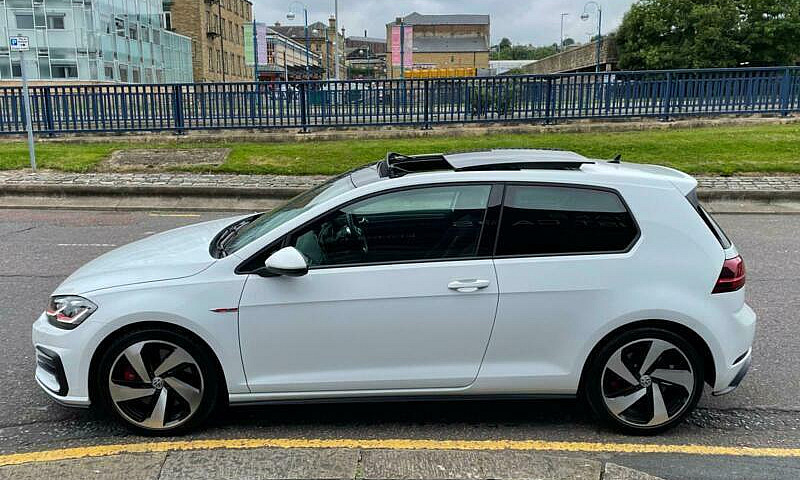 2019 Volkswagen Golf...