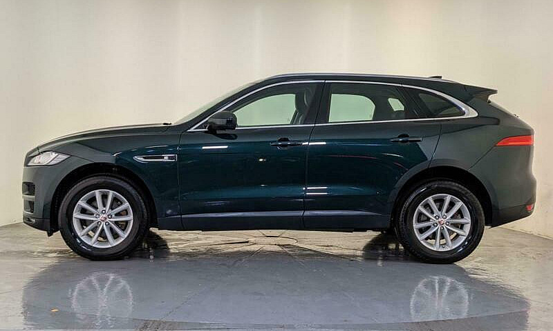 2017 67 Jaguar F-Pac...