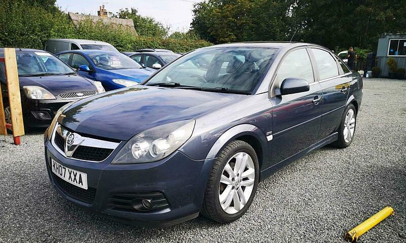 2007 Vauxhall Vectra...