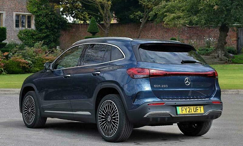 2021 Mercedes-Benz E...