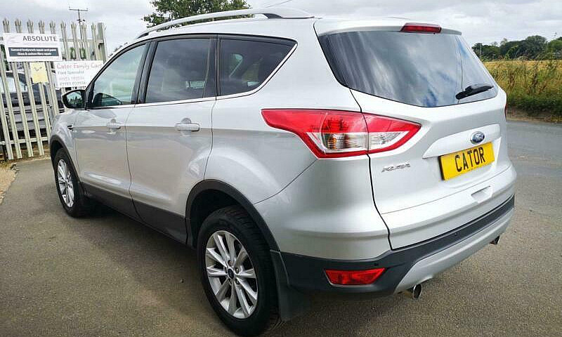 2016 Ford Kuga Titan...