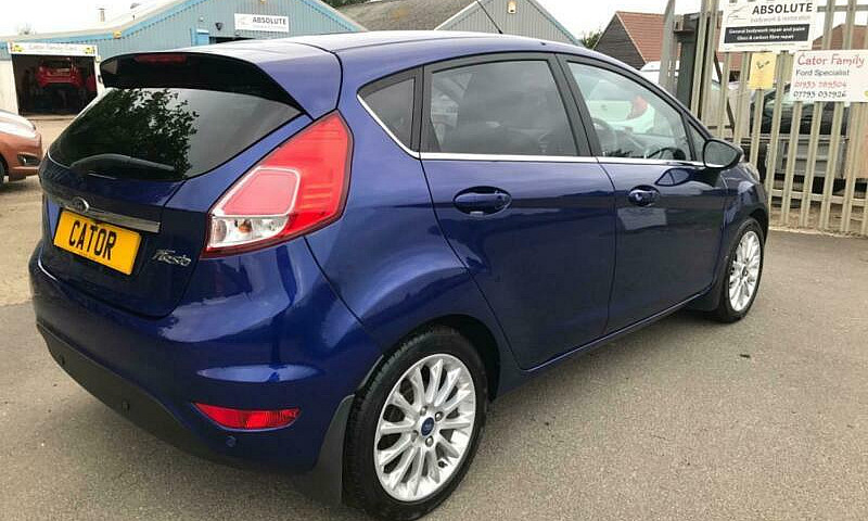 Ford Fiesta 1.6 Tita...