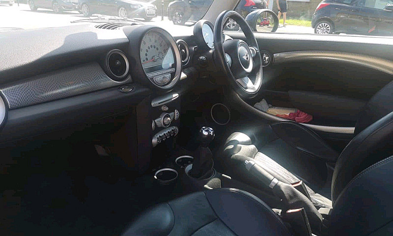 2007 Mini Cooper S 1...