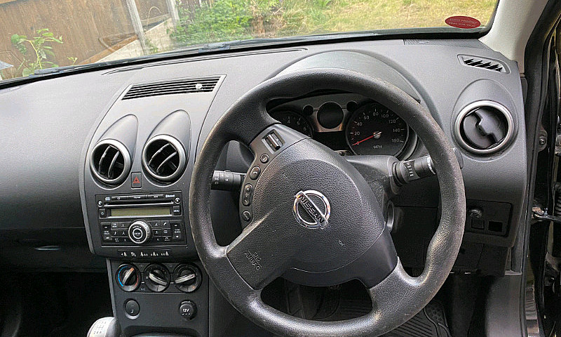 2009 Nissan Qashqai ...