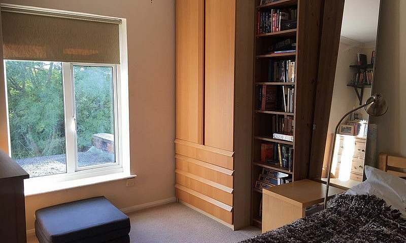 4 Bedroom House In T...