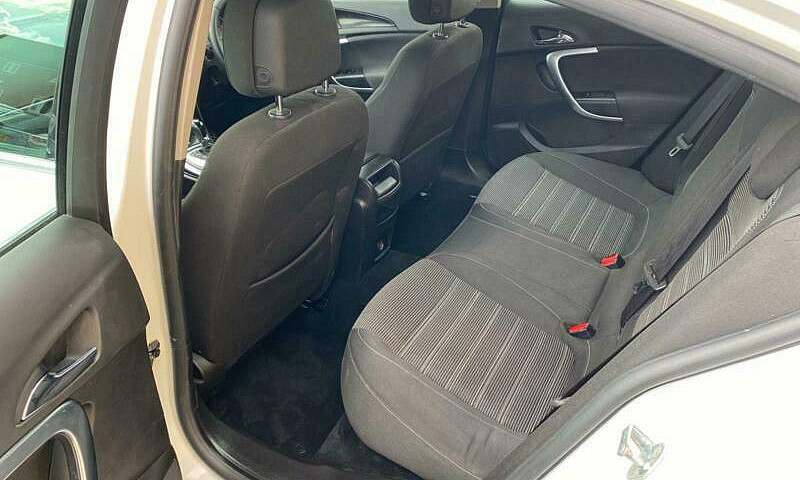 2015 65 Vauxhall Ins...