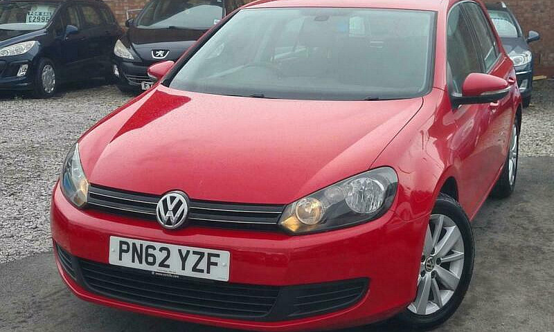 2012 Volkswagen Golf...