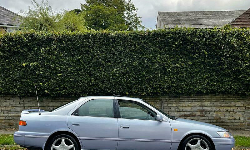 Toyota Camry 2.2 Spo...