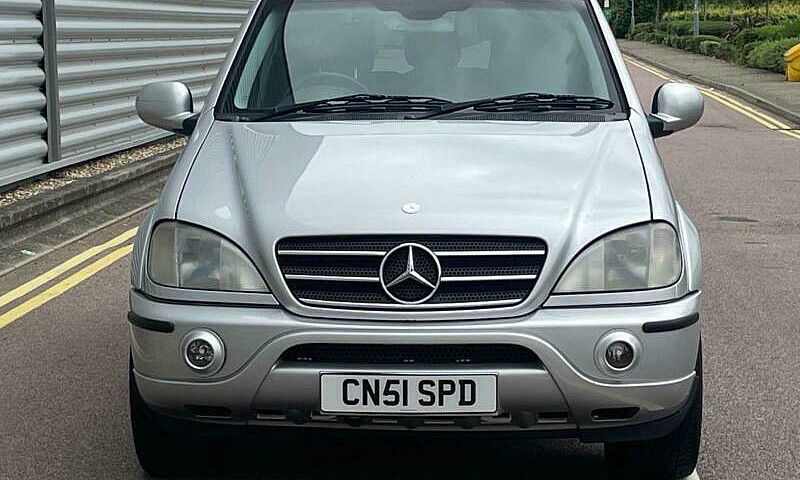 2001 Mercedes-Benz M...