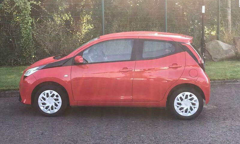 2019 Toyota Aygo X-P...