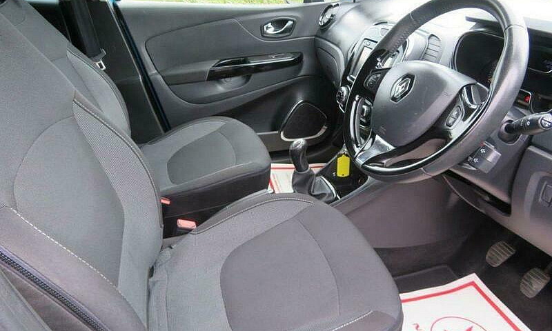 2014 Renault Captur ...