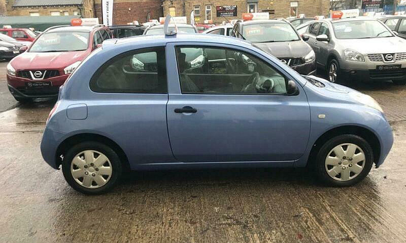 2004 Nissan Micra 1....
