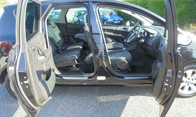 2011 Vauxhall Meriva...