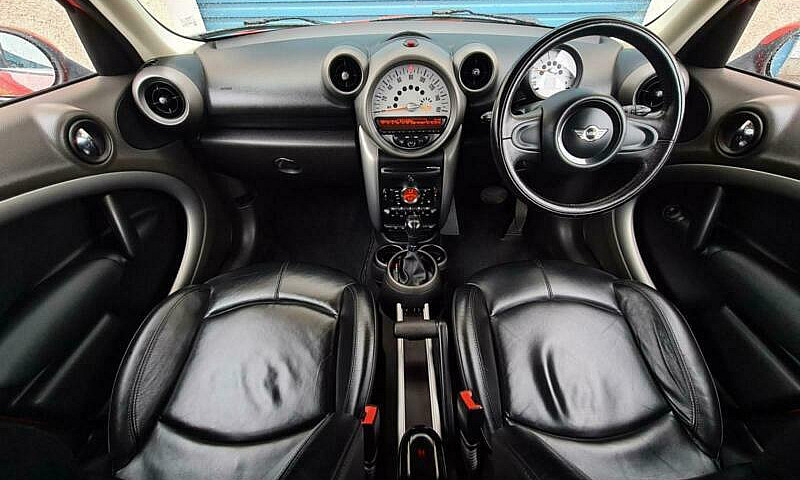 2011 Mini Countryman...