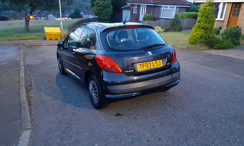 Peugeot 207 2007 1.4...