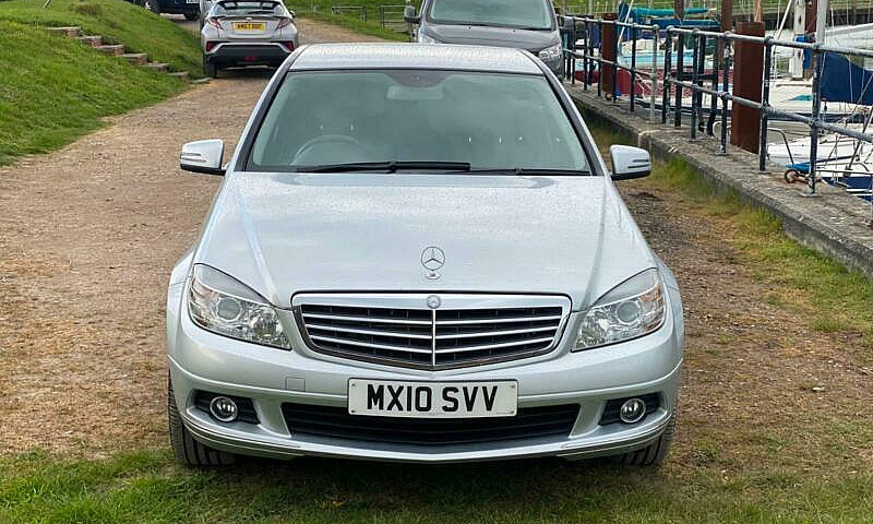2010 Mercedes-Benz C...