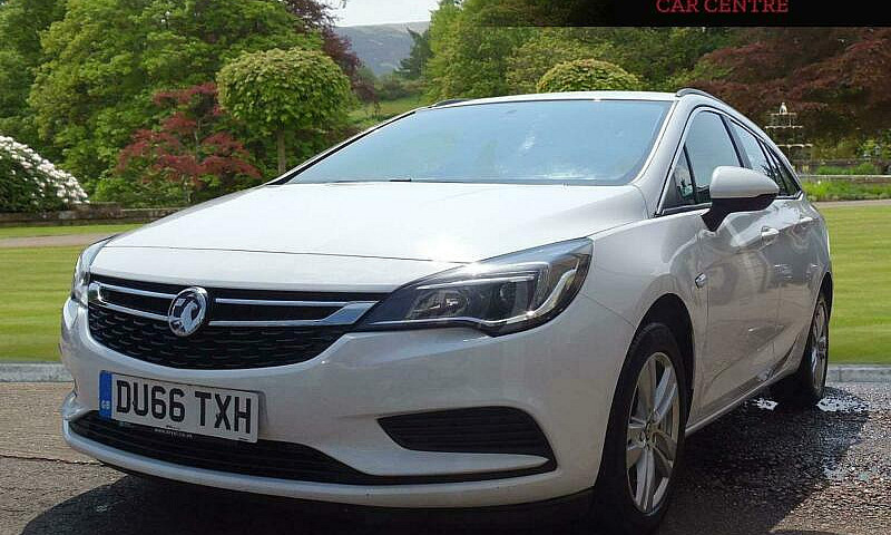 2017 Vauxhall Astra ...