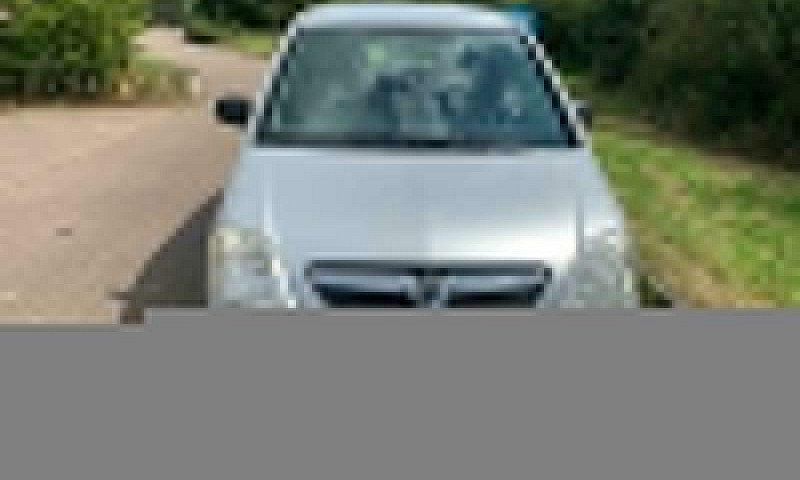 2006 Vauxhall Meriva...