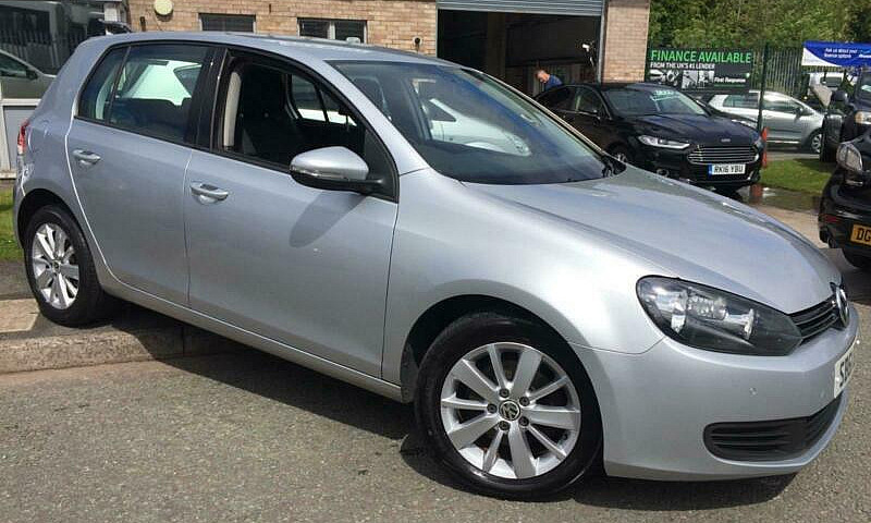 2012 Volkswagen Golf...