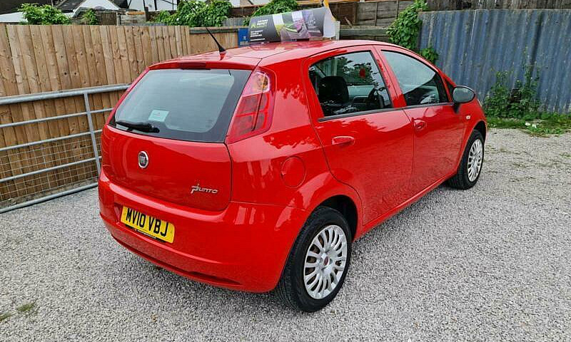 2010 Fiat Grande Pun...
