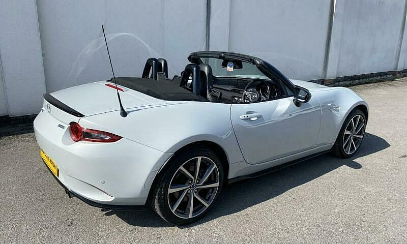 2016 (16) Mazda Mx-5...