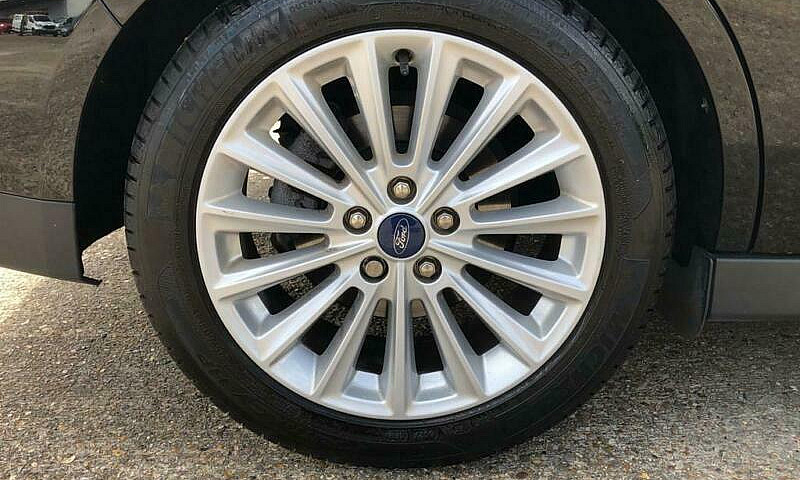 2018 Ford C-Max 5Dr ...
