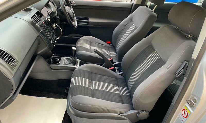 2009 Volkswagen Polo...